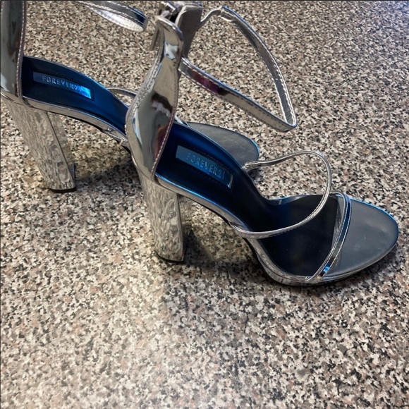 Sexy Silver Metallic Strappy 4 Inch High Heels - Picture 4 of 9